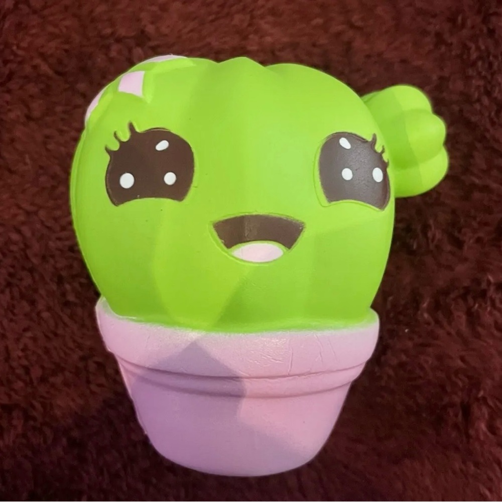 💚 KAWAII CACTUS SQUISHY 💚